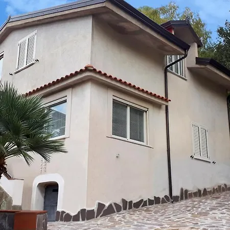 La Casa Di Anna Apartment *